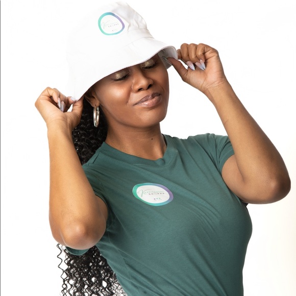 Meet your Posher, Krystal - Picture 5 of 8